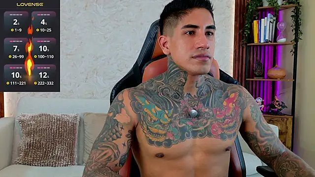 AdanReilly online show from 11, 7, 2026