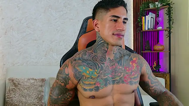 AdanReilly online show from 25, 10, 2025