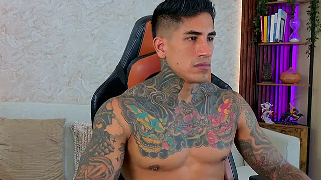 AdanReilly online show from 26, 2, 2026