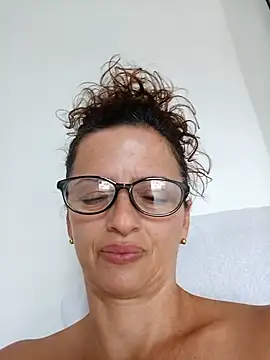 CioniWeiss online show from 21, 2, 2025