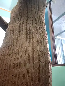 Snapshot of zizi_public chatting on 26, 2, 2025 zizi public online show from 26, 2, 2025