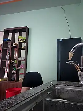 Snapshot of zizi_public chatting on 5, 3, 2025 zizi public online show from 5, 3, 2025