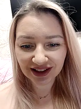 LadyLolyPop  online show from 13, 1, 2026