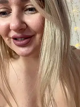 LadyLolyPop  online show from 26, 1, 2025
