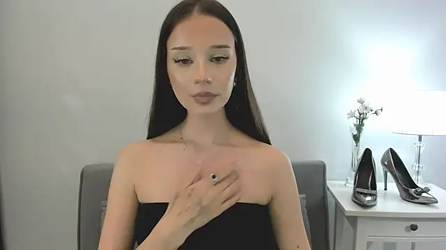 EmilyDarling online show from 24, 9, 2025