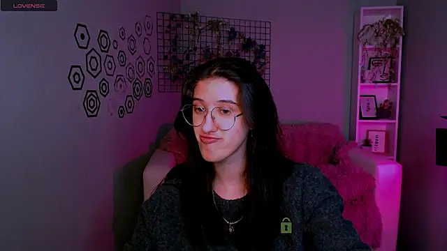 scarlet mooore online show from 11, 11, 2025