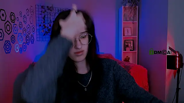 scarlet mooore online show from 3, 12, 2025