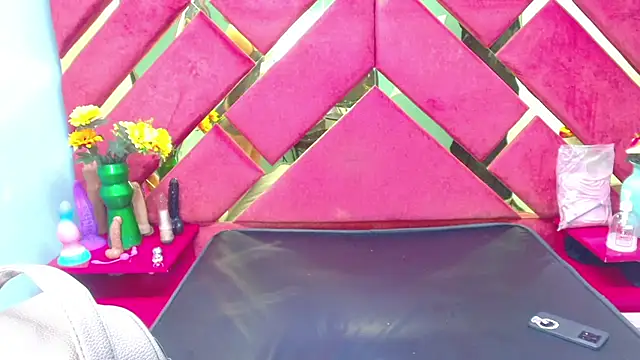 Sweet Annyy online show from 11, 10, 2025