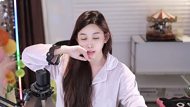 SleepArtist online show from 18, 11, 2025