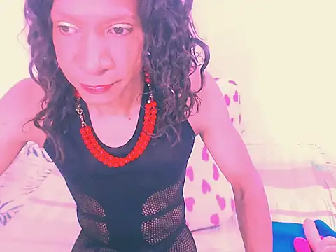 Snapshot of ebonyts chatting on 19, 7, 2026 ebonyts online show from 19, 7, 2026