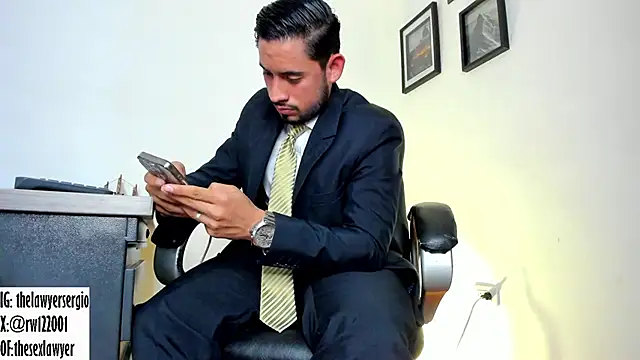 Snapshot of thesexlawyer1 chatting on 4, 2, 2025 thesexlawyer1 online show from 4, 2, 2025