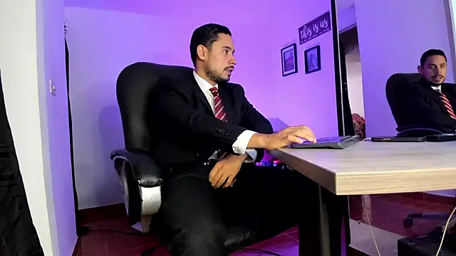 Snapshot of thesexlawyer1 chatting on 30, 10, 2025 thesexlawyer1 online show from 30, 10, 2025