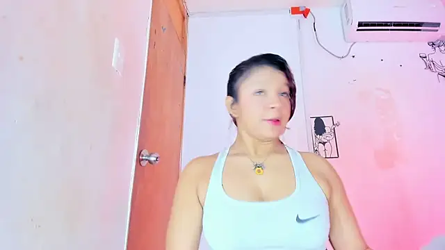 Emily Coper18 online show from 9, 2, 2026