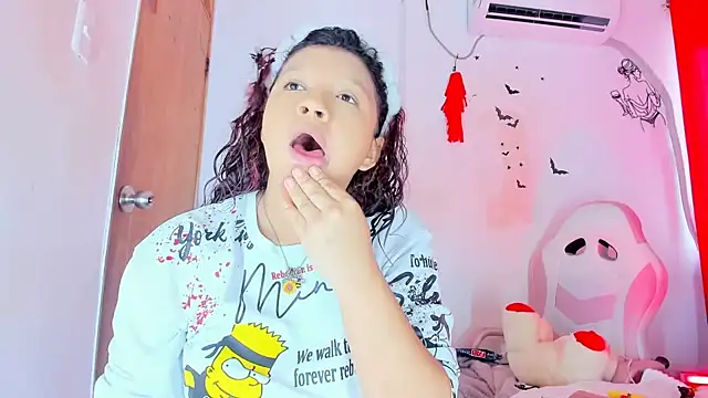 Emily Coper18 online show from 3, 2, 2026