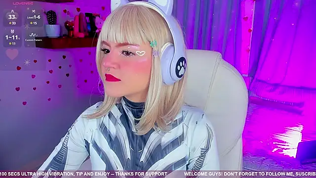 Snapshot of Tiny__Emmy chatting on 17, 2, 2025 Tiny Emmy online show from 17, 2, 2025