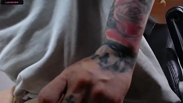 cute eidenx online show from 20, 2, 2026