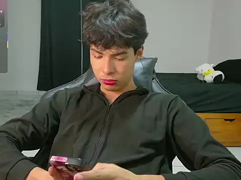 Snapshot of Jacotnk chatting on 12, 11, 2025 Jacotnk online show from 12, 11, 2025