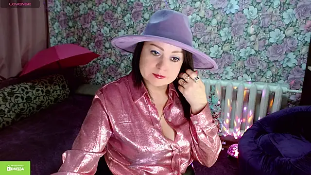 Julia-ru online show from 21, 12, 2025