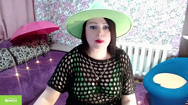 Snapshot of Julia-ru chatting on 28, 10, 2025 Julia-ru online show from 28, 10, 2025