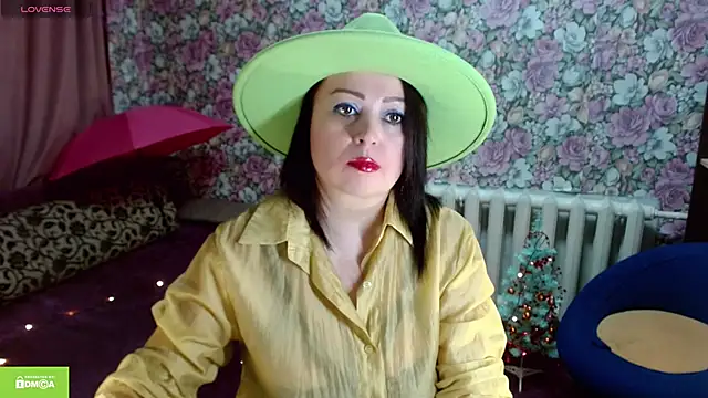 Snapshot of Julia-ru chatting on 1, 12, 2025 Julia-ru online show from 1, 12, 2025