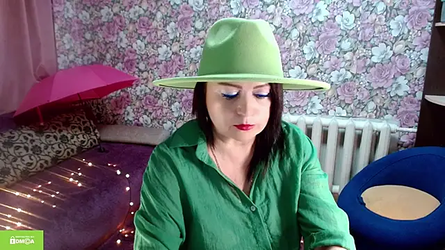 Snapshot of Julia-ru chatting on 16, 11, 2025 Julia-ru online show from 16, 11, 2025