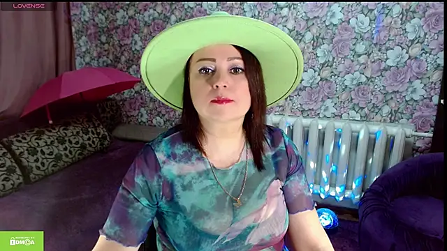 Julia-ru online show from 22, 4, 2026