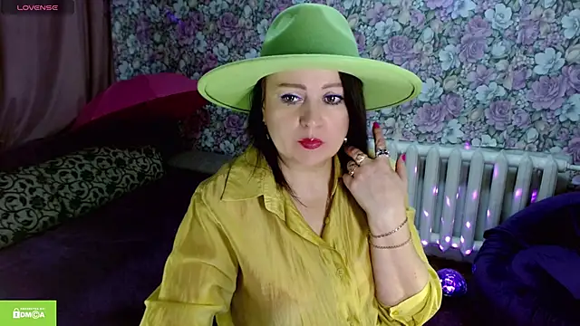 Julia-ru online show from 10, 1, 2026