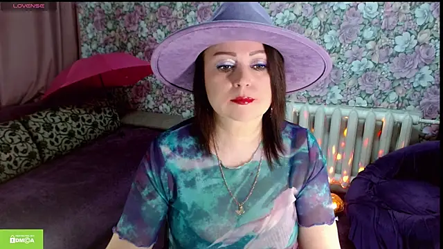 Julia-ru online show from 13, 5, 2026
