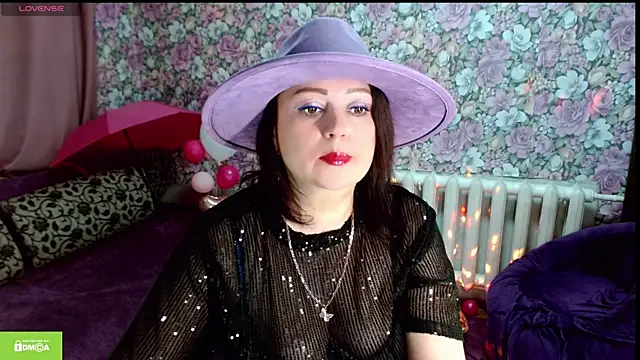 Julia-ru online show from 10, 4, 2026