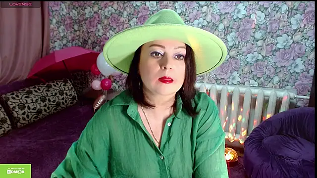 Julia-ru online show from 9, 4, 2026