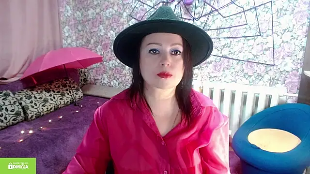 Snapshot of Julia-ru chatting on 4, 11, 2025 Julia-ru online show from 4, 11, 2025