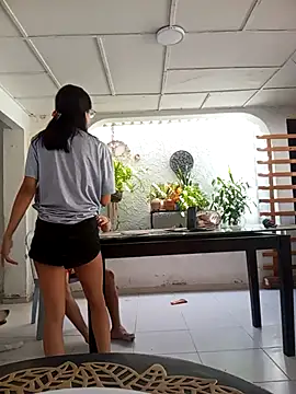 Snapshot of bryans_23 chatting on 4, 12, 2025 bryans 23 online show from 4, 12, 2025