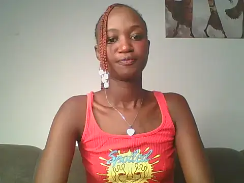 Snapshot of MissLilly1 chatting on 19, 5, 2026 MissLilly1 online show from 19, 5, 2026
