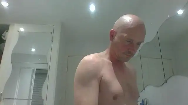 mrtickle0025 online show from 5, 11, 2025