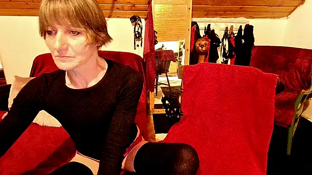 Hot Colettte online show from 14, 4, 2026