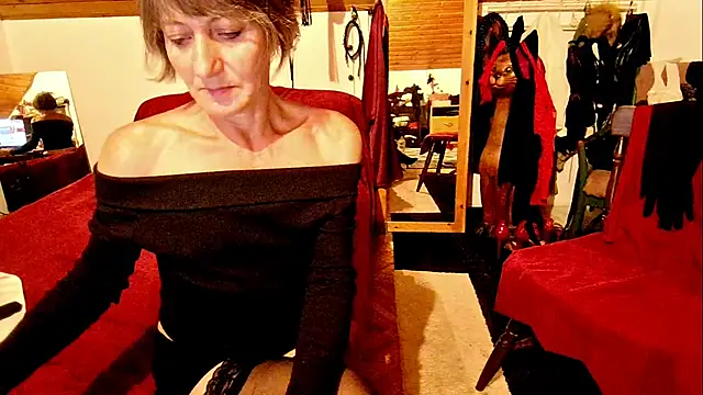 Hot Colettte online show from 10, 10, 2025