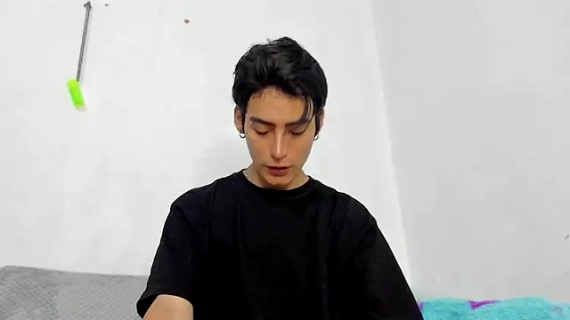 Snapshot of sebas_rose chatting on 6, 12, 2024 sebas rose online show from 6, 12, 2024