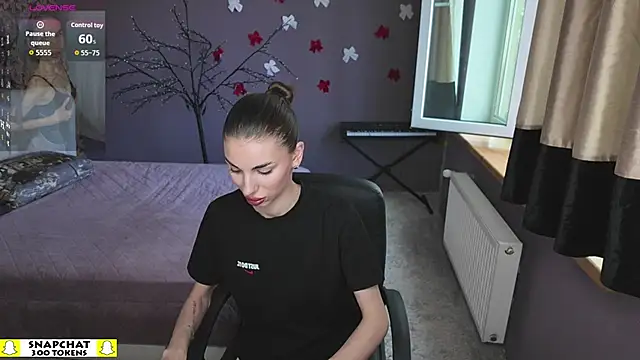 EmmyGreans online show from 17, 4, 2026