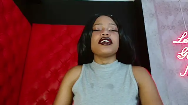 CrystalBrooke3x online show from 10, 11, 2025