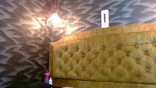 CrystalBrooke3x online show from 29, 10, 2025