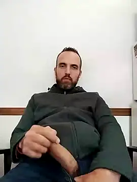 leon3875 online show from 4, 12, 2024