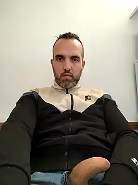 leon3875 online show from 15, 9, 2025