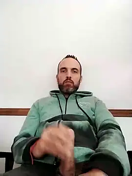 leon3875 online show from 5, 12, 2024