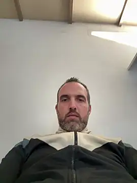 leon3875 online show from 19, 2, 2026