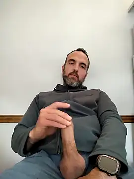 leon3875 online show from 22, 12, 2025