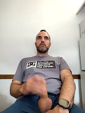 leon3875 online show from 26, 11, 2025