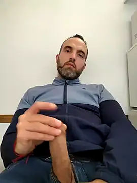 leon3875 online show from 24, 9, 2025