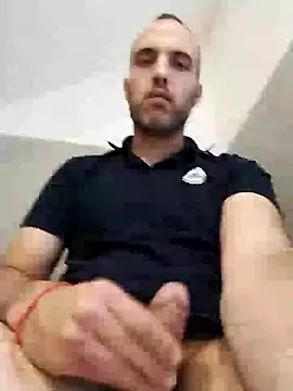 leon3875 online show from 7, 1, 2025