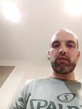 leon3875 online show from 9, 12, 2024