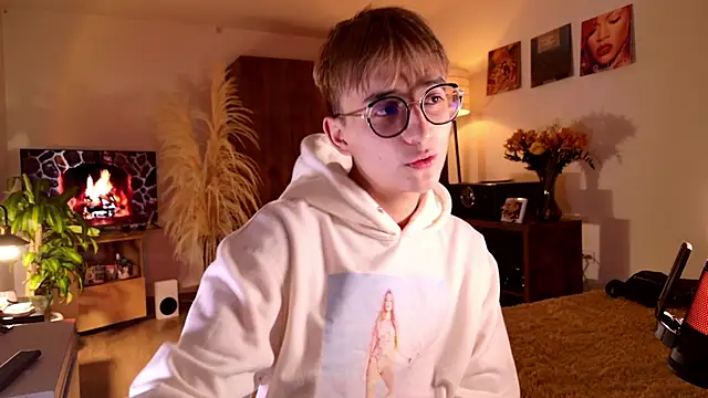 Snapshot of Mr_evan1 chatting on 16, 9, 2025 Mr evan1 online show from 16, 9, 2025